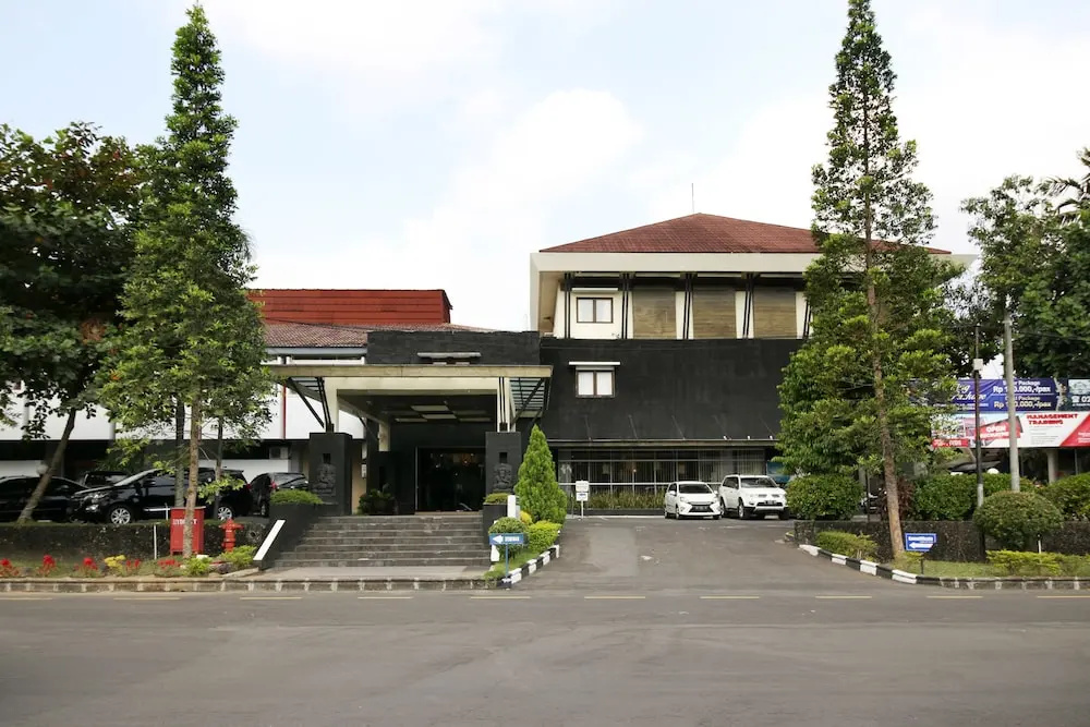 Airy Bulaksumur Boulevard Pancasila 2 Yogyakarta