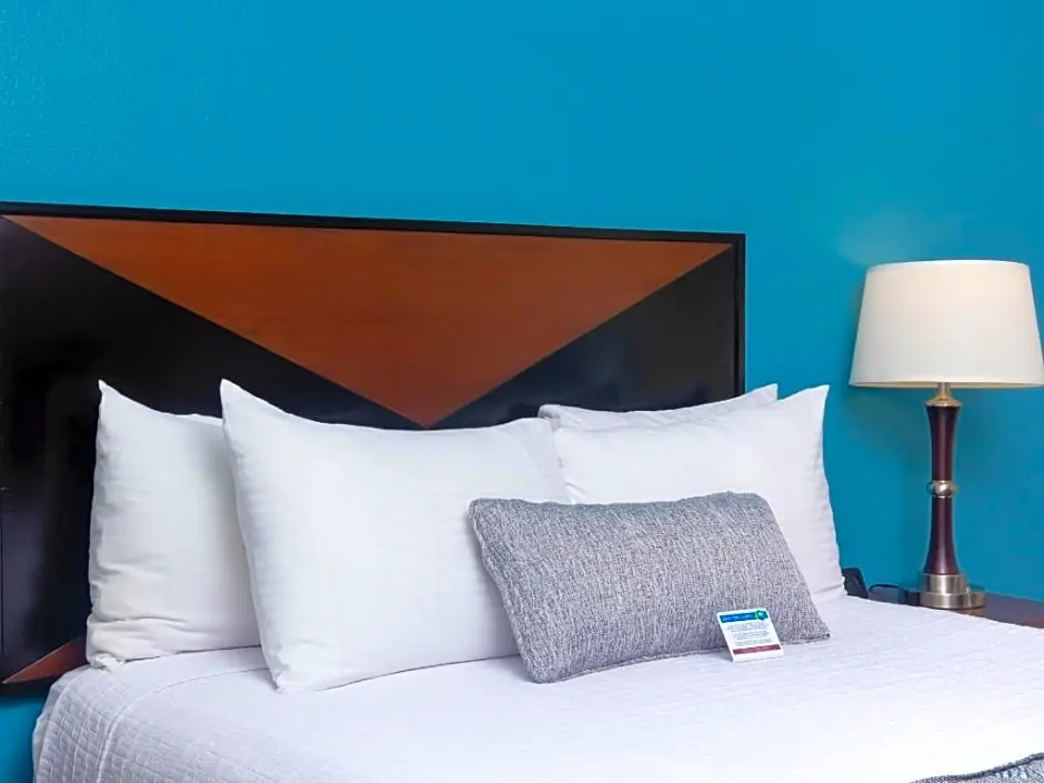 Accessible Double room (full double bed)