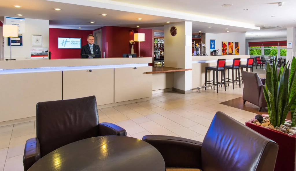 Premier Inn East Midlands Airport - Général