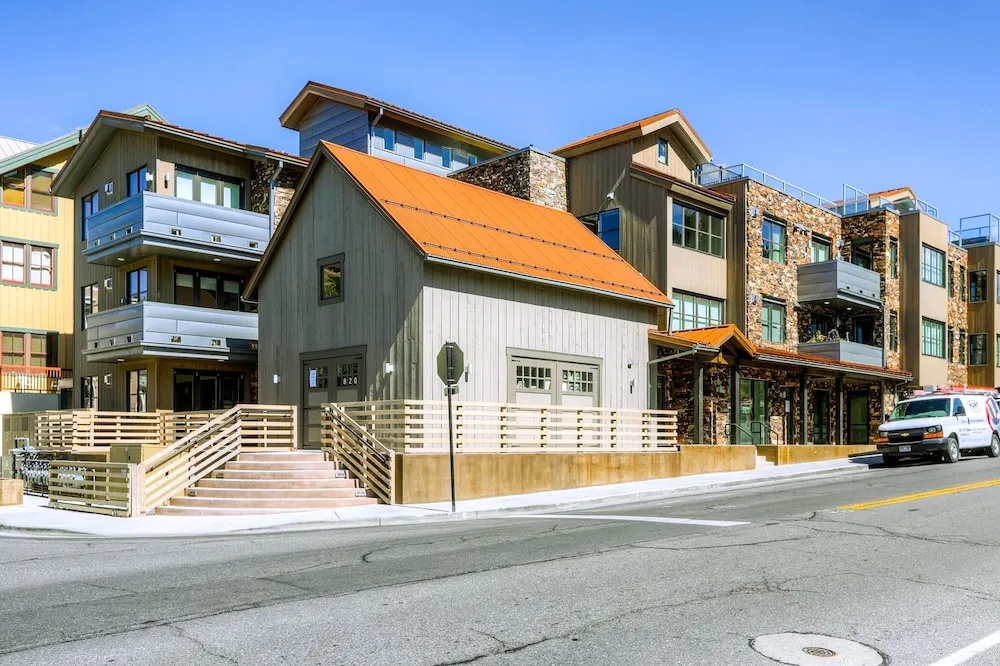 Rio Grande 203 & 204 6 Bedroom Condo by RedAwning