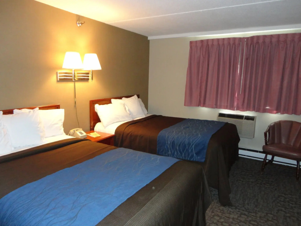 Bangor Inn & Suites — фото 4