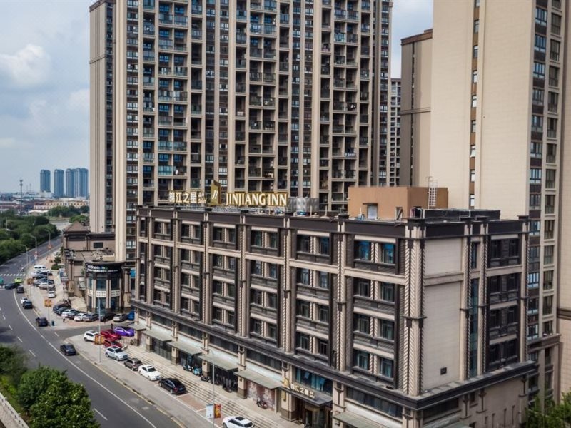 Jinjiang Inn Select Suzhou Shengze Sunhuxilu Hotel — фото 1