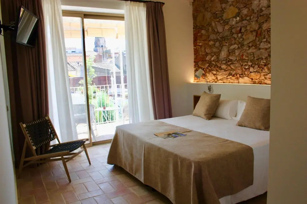 Can Liret Hotel by null