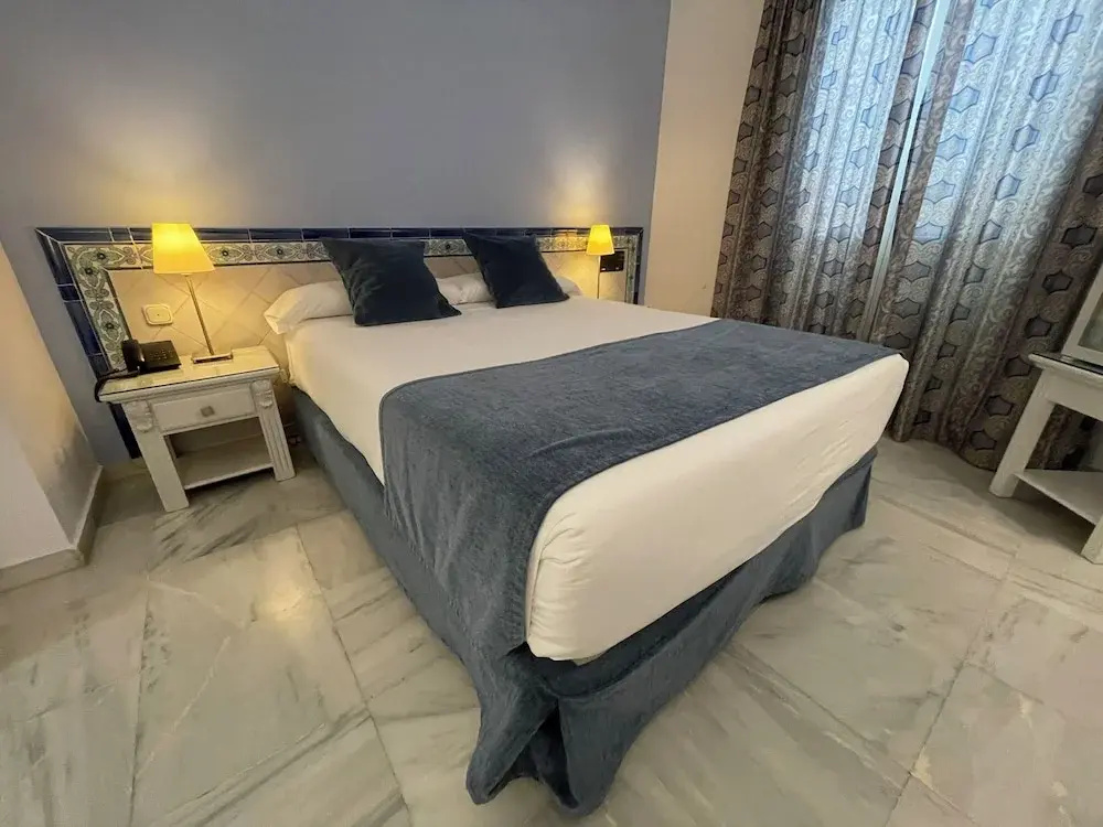 Hotel Plaza Cavana - Chambres