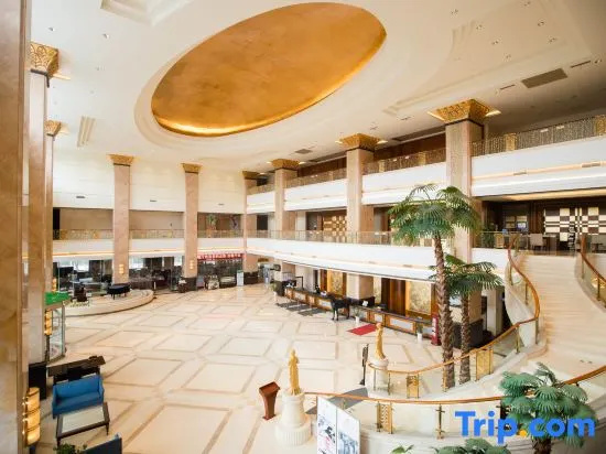 Perfect International Hotel - фото 2