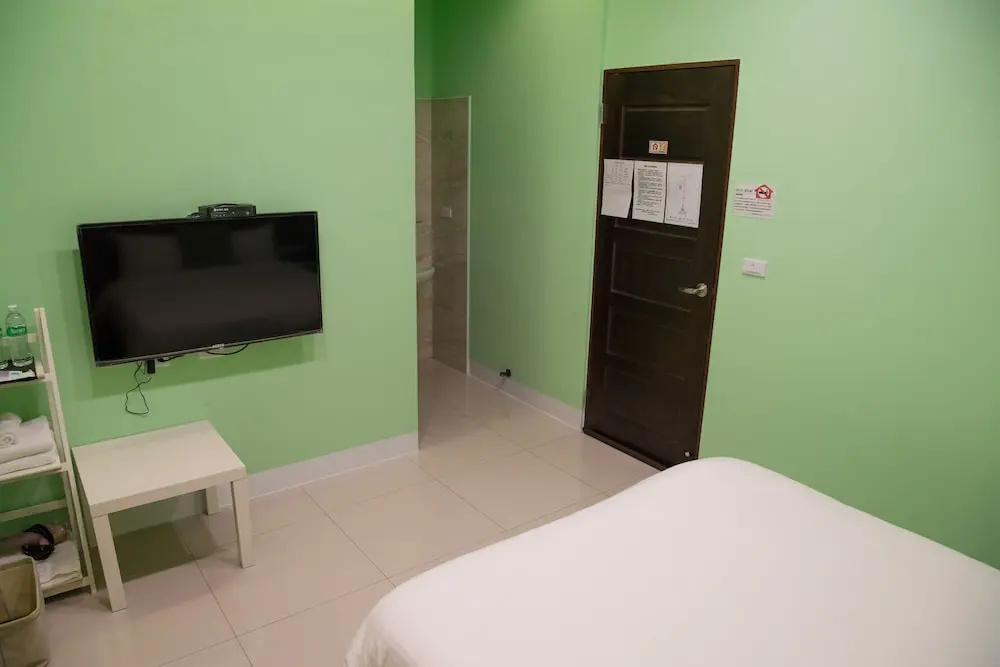 Standard Double room with balcony (full double bed)
