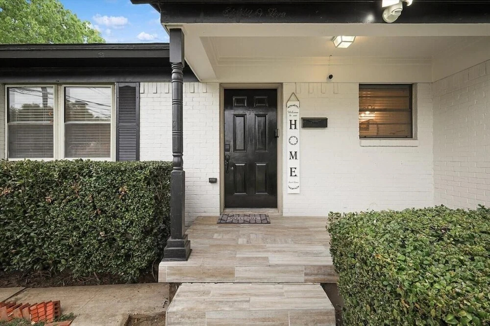 Panoramic 4BR 3B Home With Pool, Grill, Sauna & Game Room