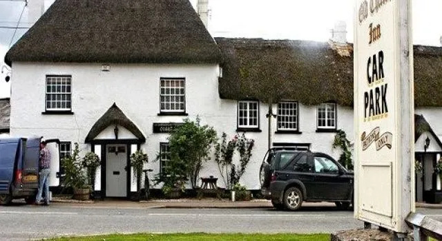 The Old Thatch Inn — 5