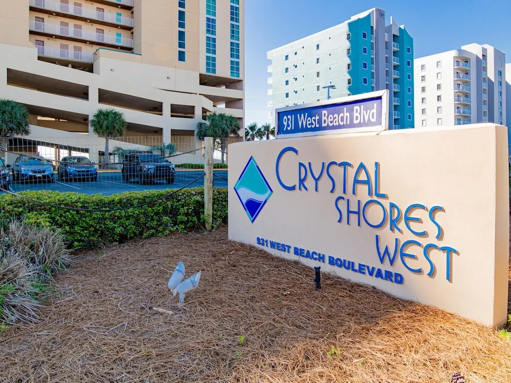 Crystal Shores West by Southern Vacation Rentals