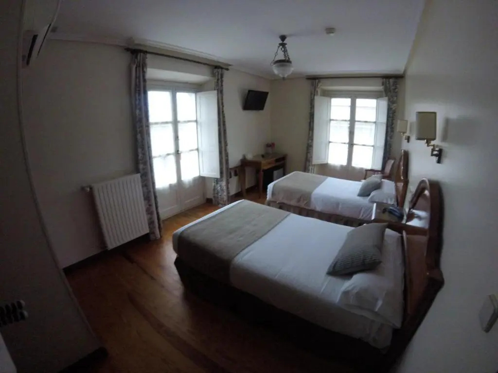 Hotel Asturias - Chambres