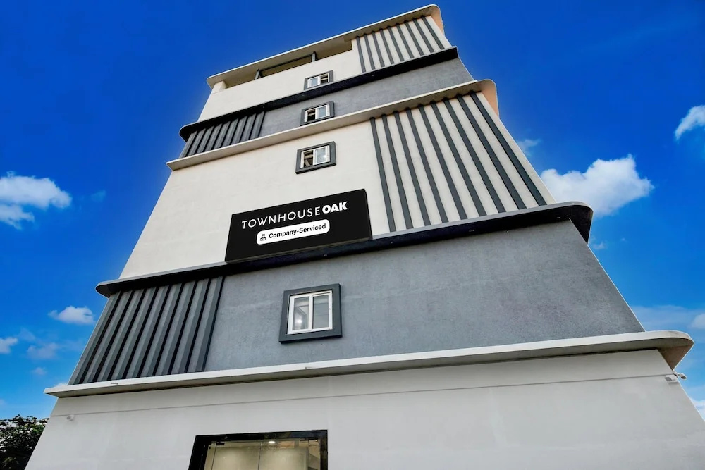 Deluxe With Twin Bedtownhouse Saroornagar