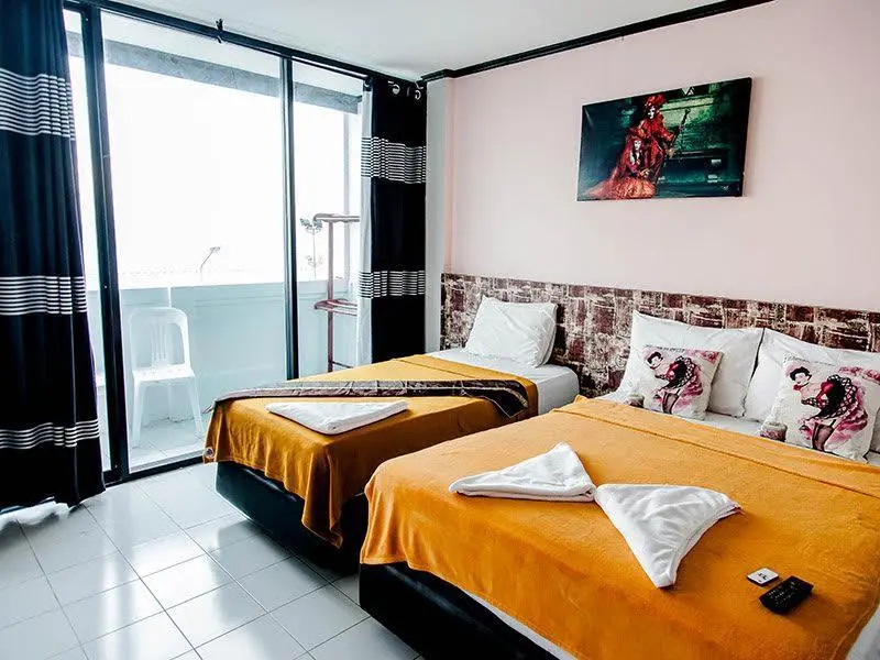 Deluxe Single room