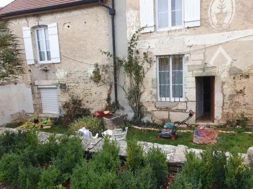 Voir la photo 2 — La poupée Bru