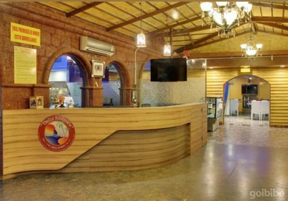 Lobby & Reception