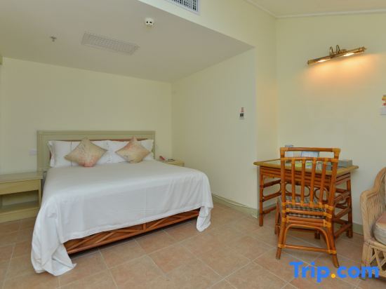 Golden Palm Resort