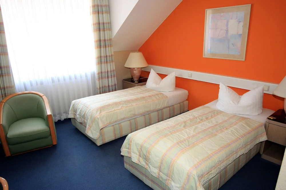Standard Double room (twin beds)