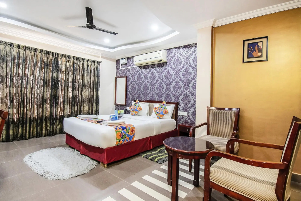 Hotel photo 12