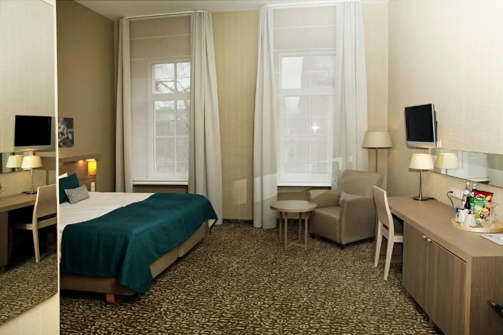Superior Double room (full double bed)