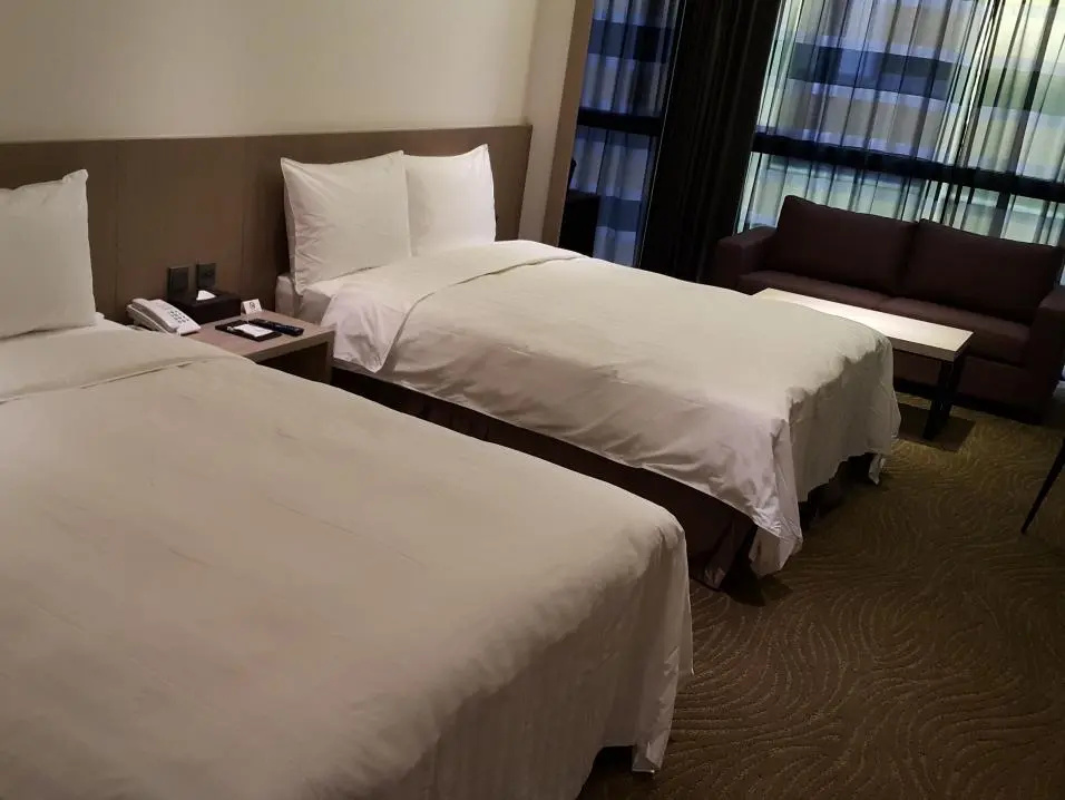Economy Family room