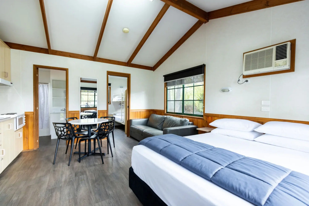NRMA Ballarat Holiday Park by null