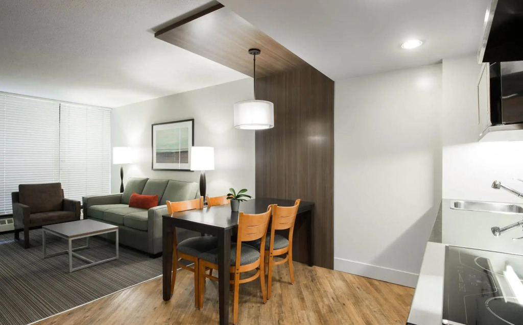 West Coast Suites at UBC - фото 12