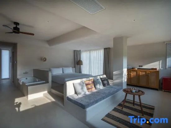 6 Bedrooms Standard room