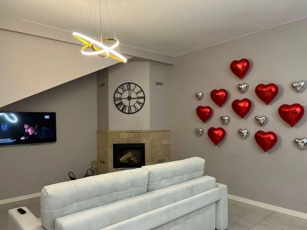 Коттедж Yellow Stone с камином - фото 13