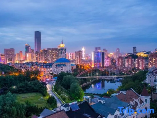 Wenshan Courtyard · Xuexiao Zhongshan Homestay (Dalian Railway Station Labor Park Subway Station)