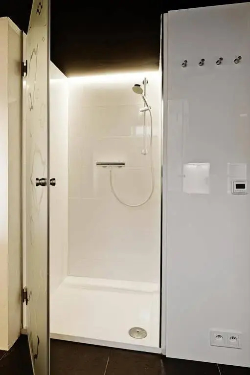 Living Showroom - фото 10