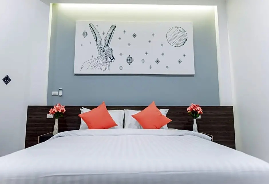 Deluxe Double room with balcony (full double bed)