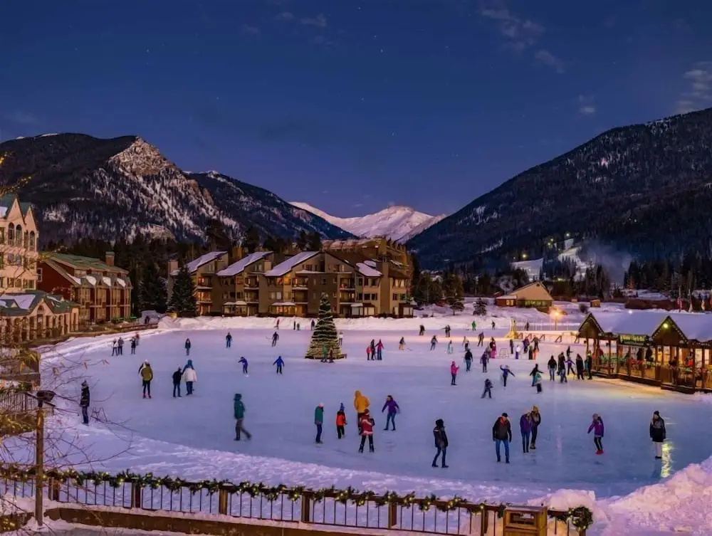1 Bedroom Mountain Condo in Lakeside Village Near Keystone Lake with Complimentary Shuttle Service