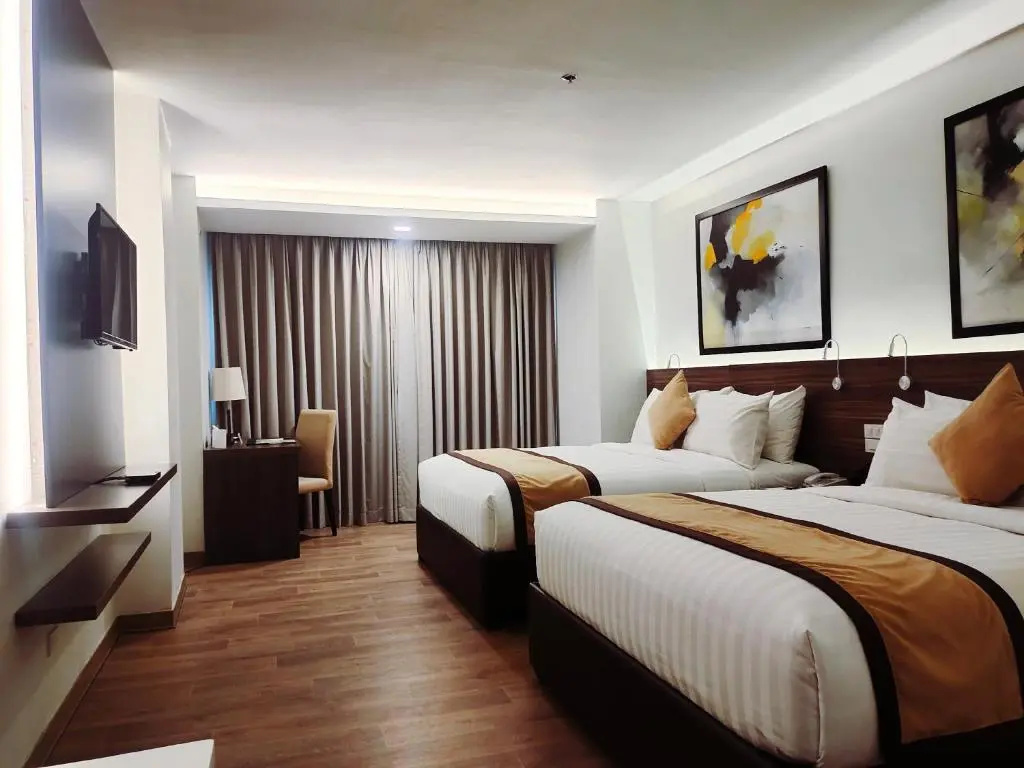 Standard Double room (full double bed)