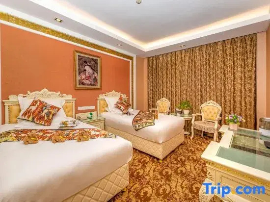 Двухместный номер Business 2 отдельные кровати в Grand Sun Hotel Dunhuang