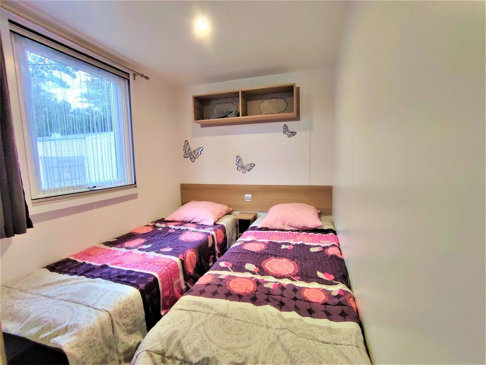 Voir la photo 3 — Mobil-Homes Deux Chambres