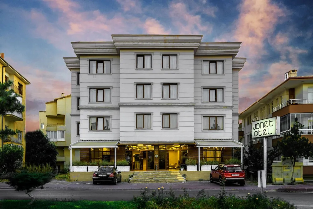 Hotel photo 1