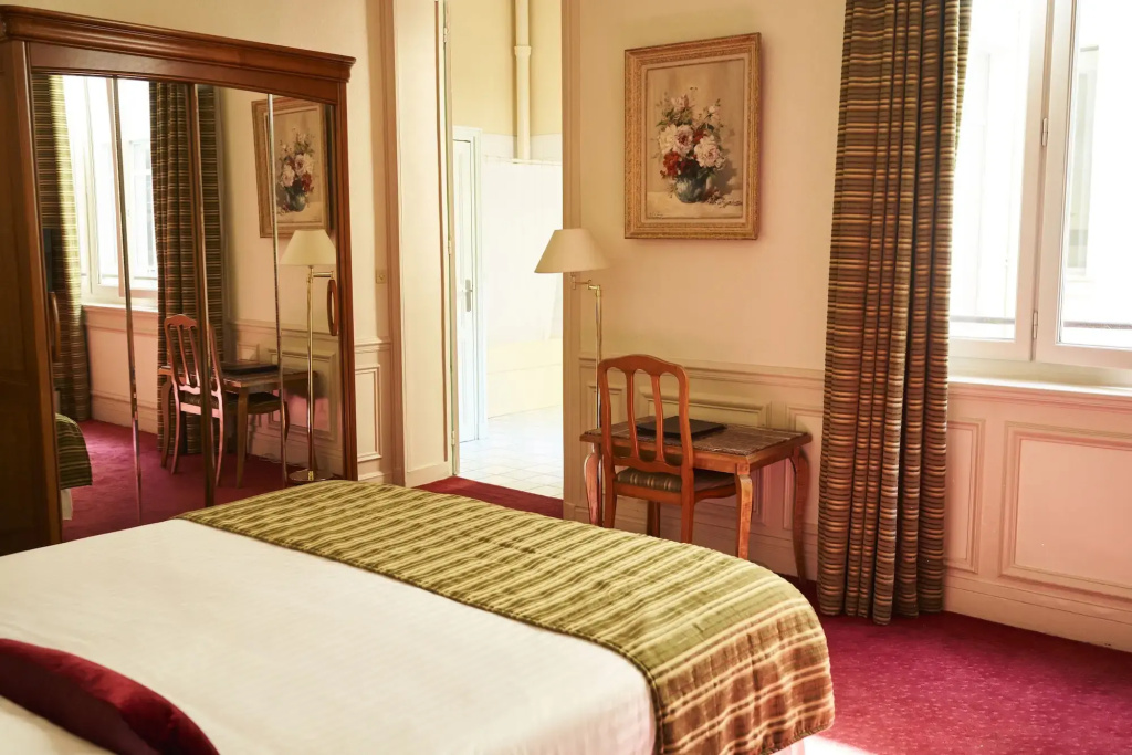 Hotel photo 7