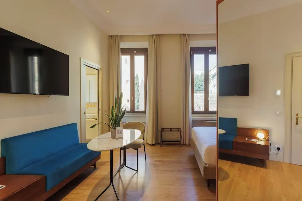 Номер Deluxe с балконом в Sentho Roma