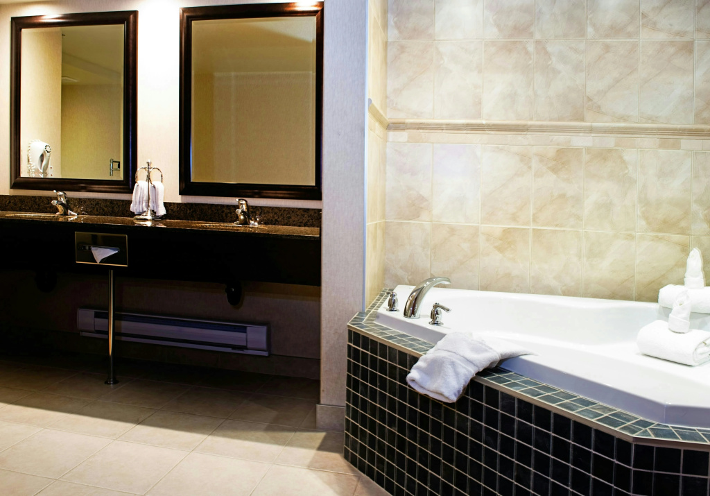 Holiday Inn Hotel & Suites West Edmonton by IHG - Général