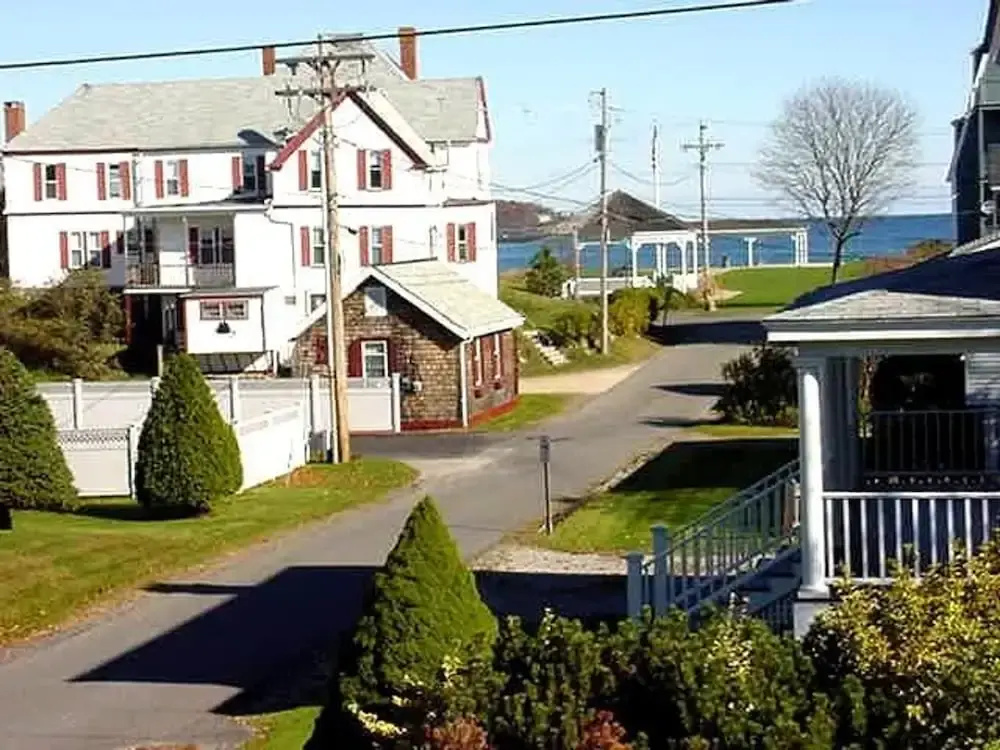 Cozy Cottage by the Sea - Y672 Brought to you by GetAway Vacations