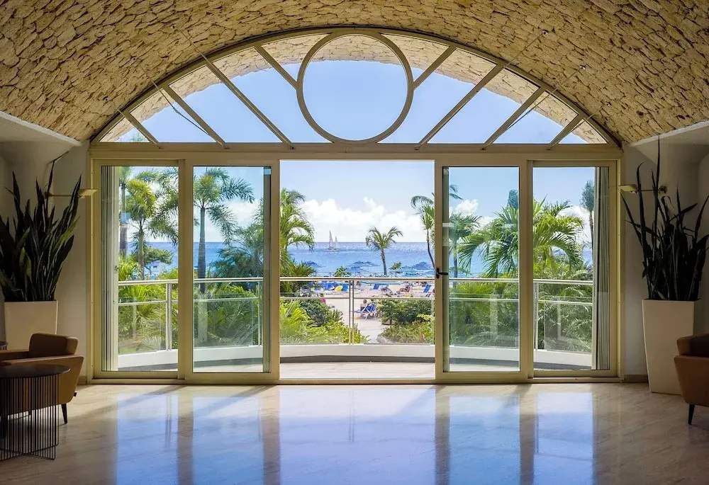 Royal Islander Resort La Plage