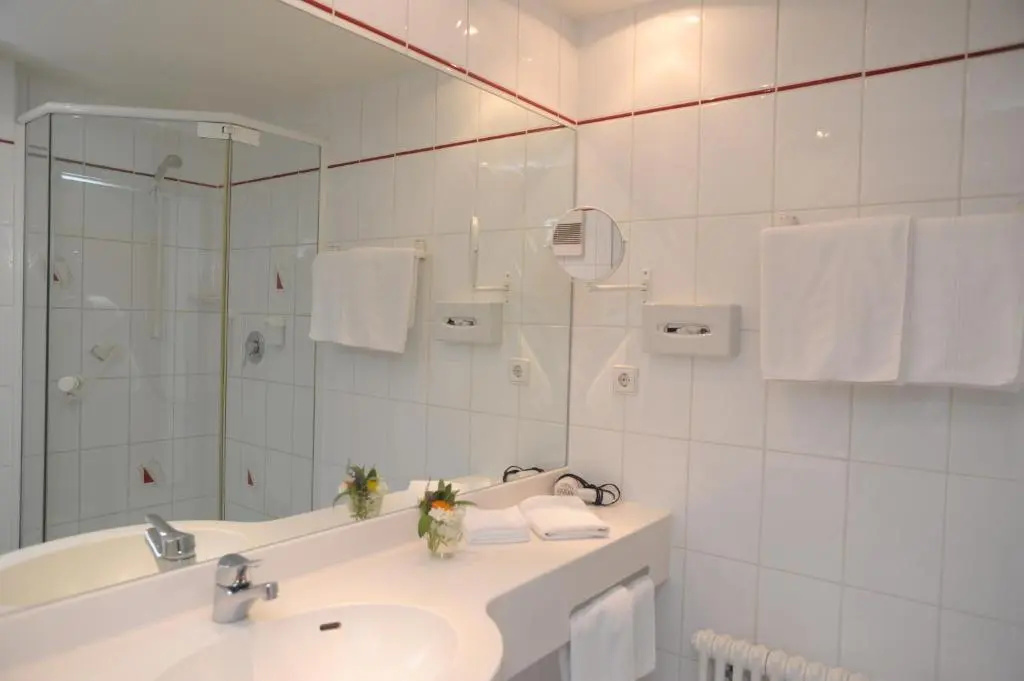 Hotel Gasthaus Adler - Chambres