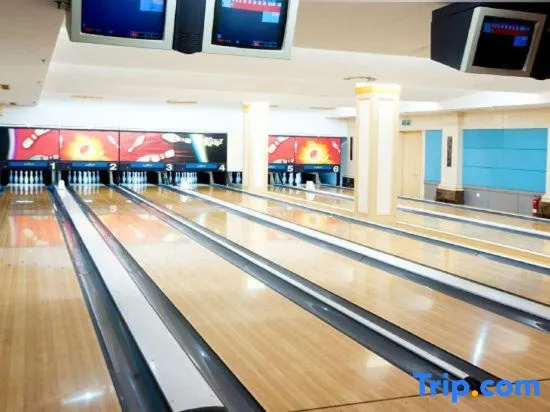 Sports & Activities