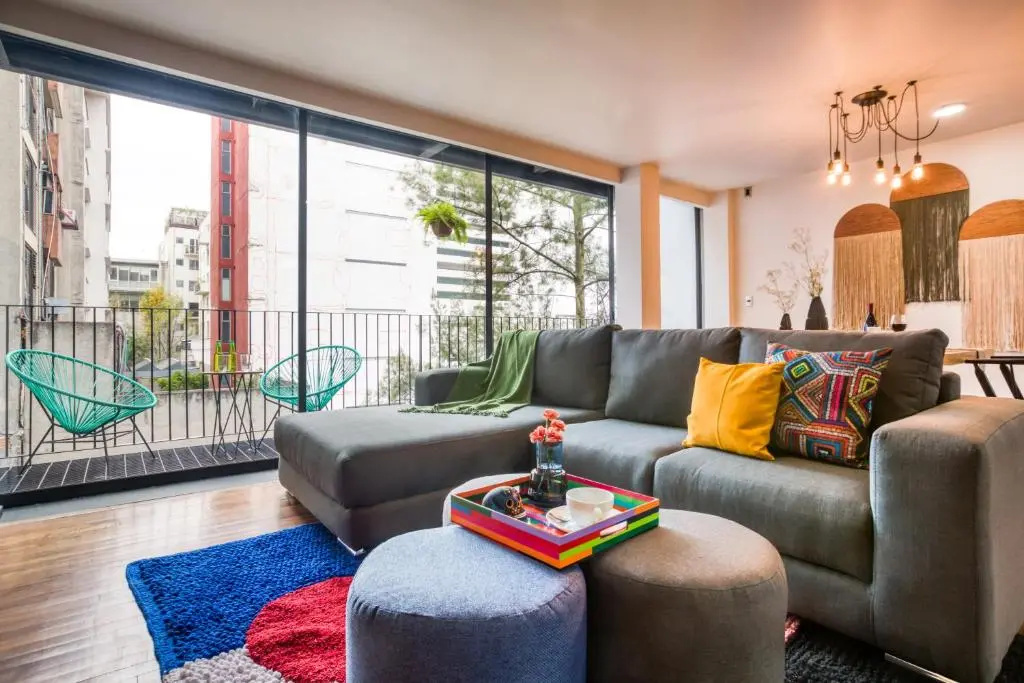 Apartment with balcony