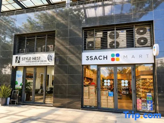 Sun Avenue Corner 3BR | 15' to Opera House