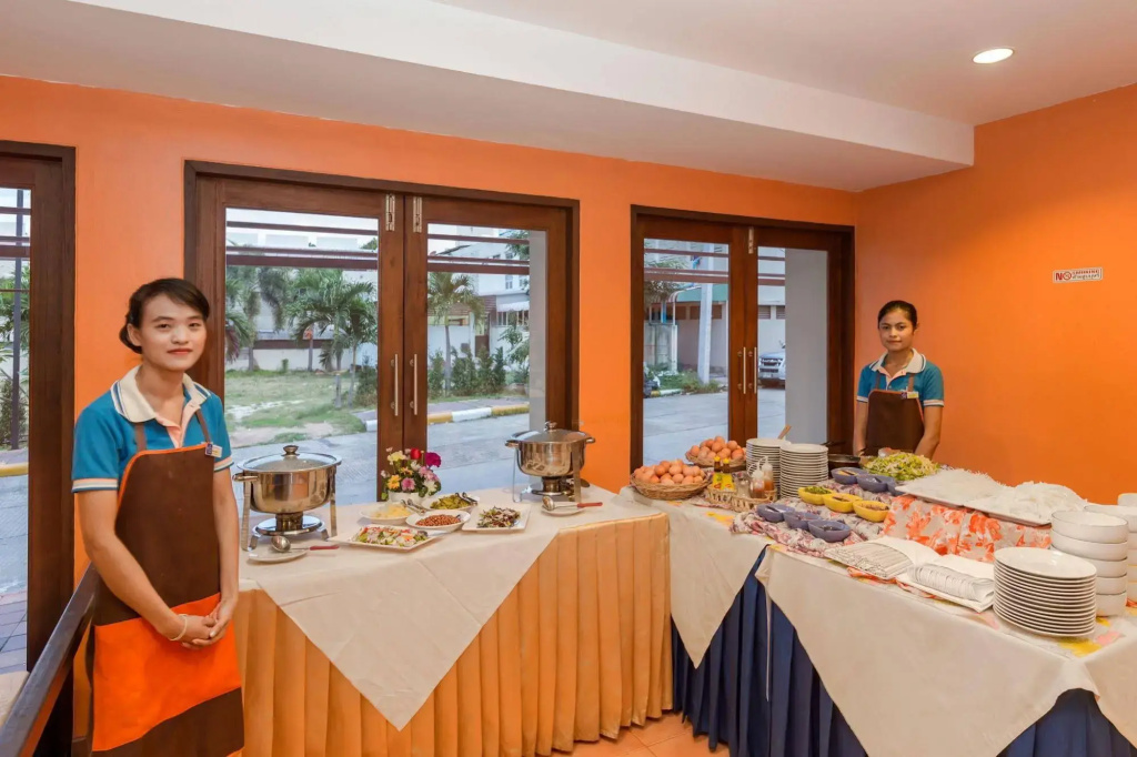 GLOW Jomtien Beach Chaiyapruek, Паттайя, Таїланд мініатюра 25