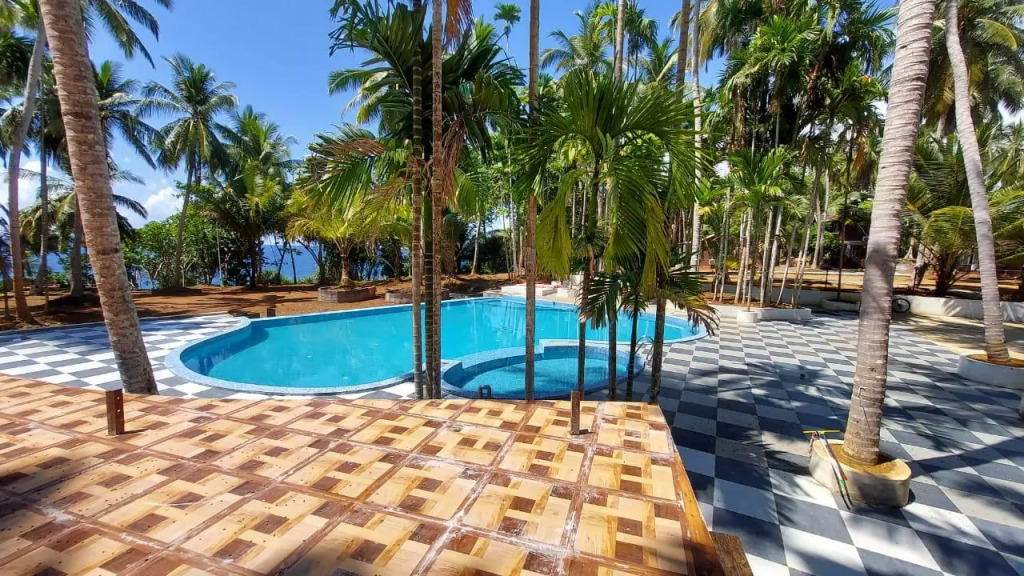 Adhvasaha Beach Spa Resort — фото 5