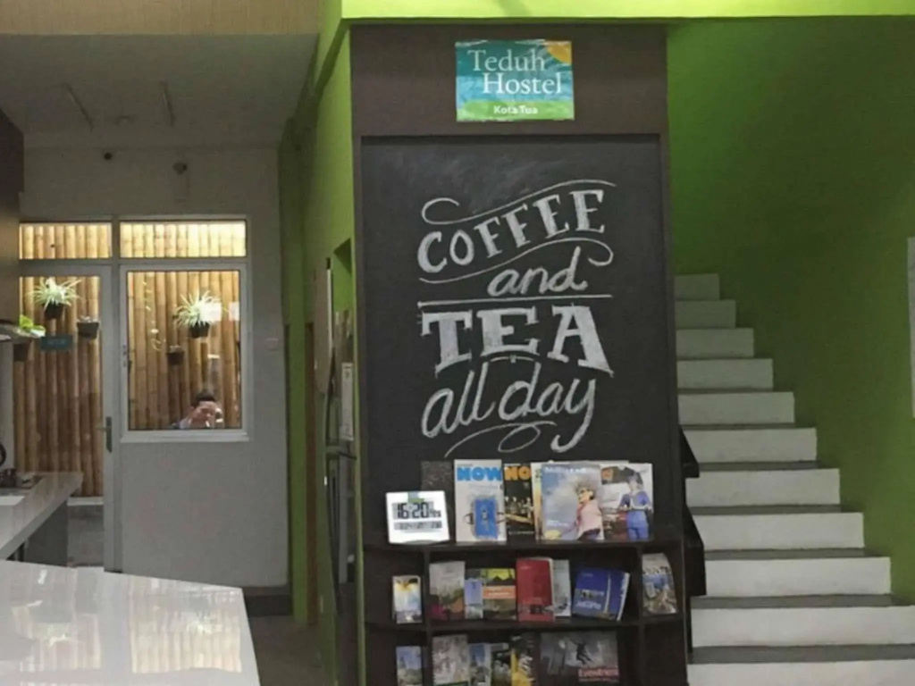Teduh Hostel Kota Tua