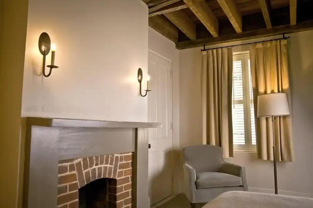 Double Courtyard (full double bed)