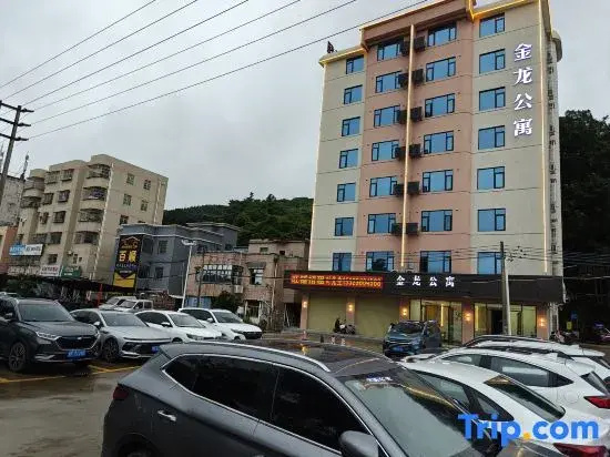 Jinlong Business Apartment (Zhuhai Jinwan Nanshui Branch)