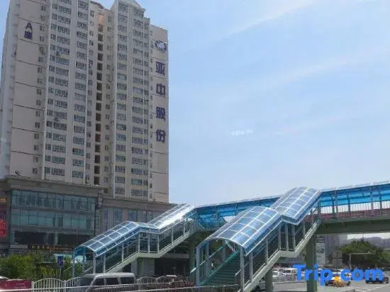 Milu Hotel (Urumqi High Speed Rail Station)